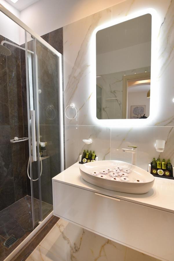 Syrene Luxury Suites Ermoupoli Exterior foto