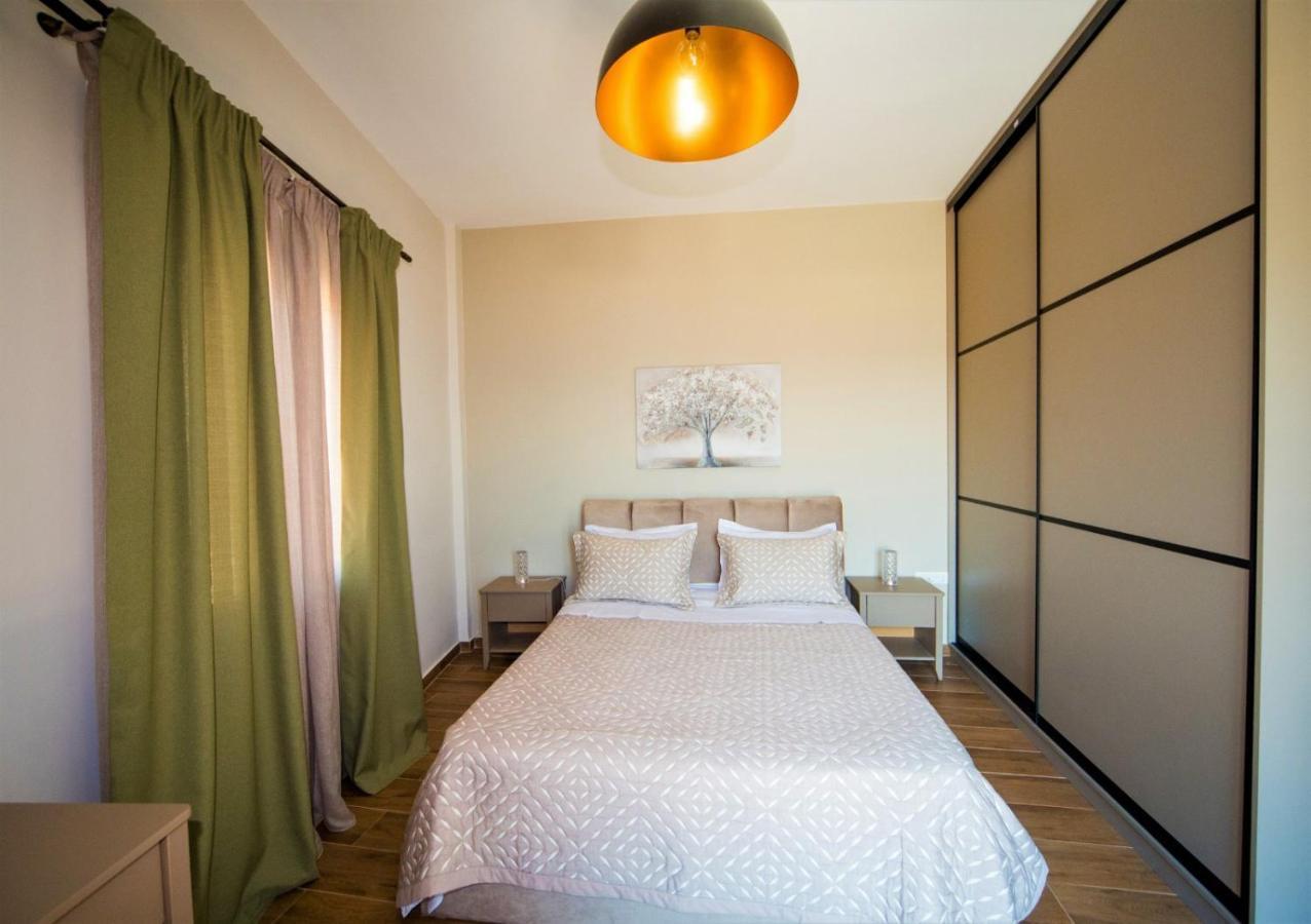 Syrene Luxury Suites Ermoupoli Exterior foto